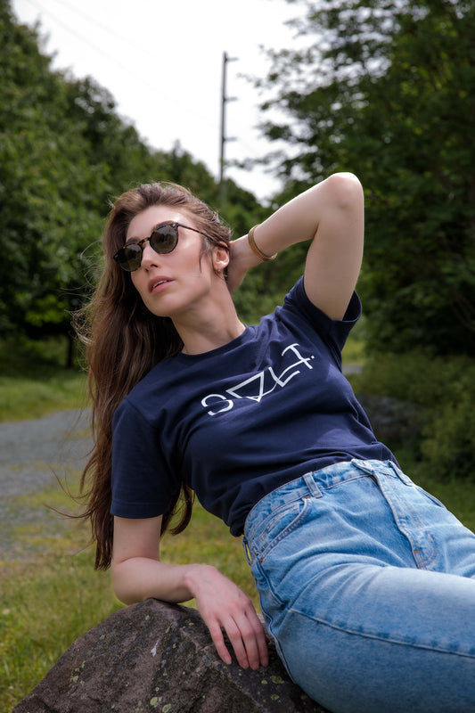 the essential tee in low key