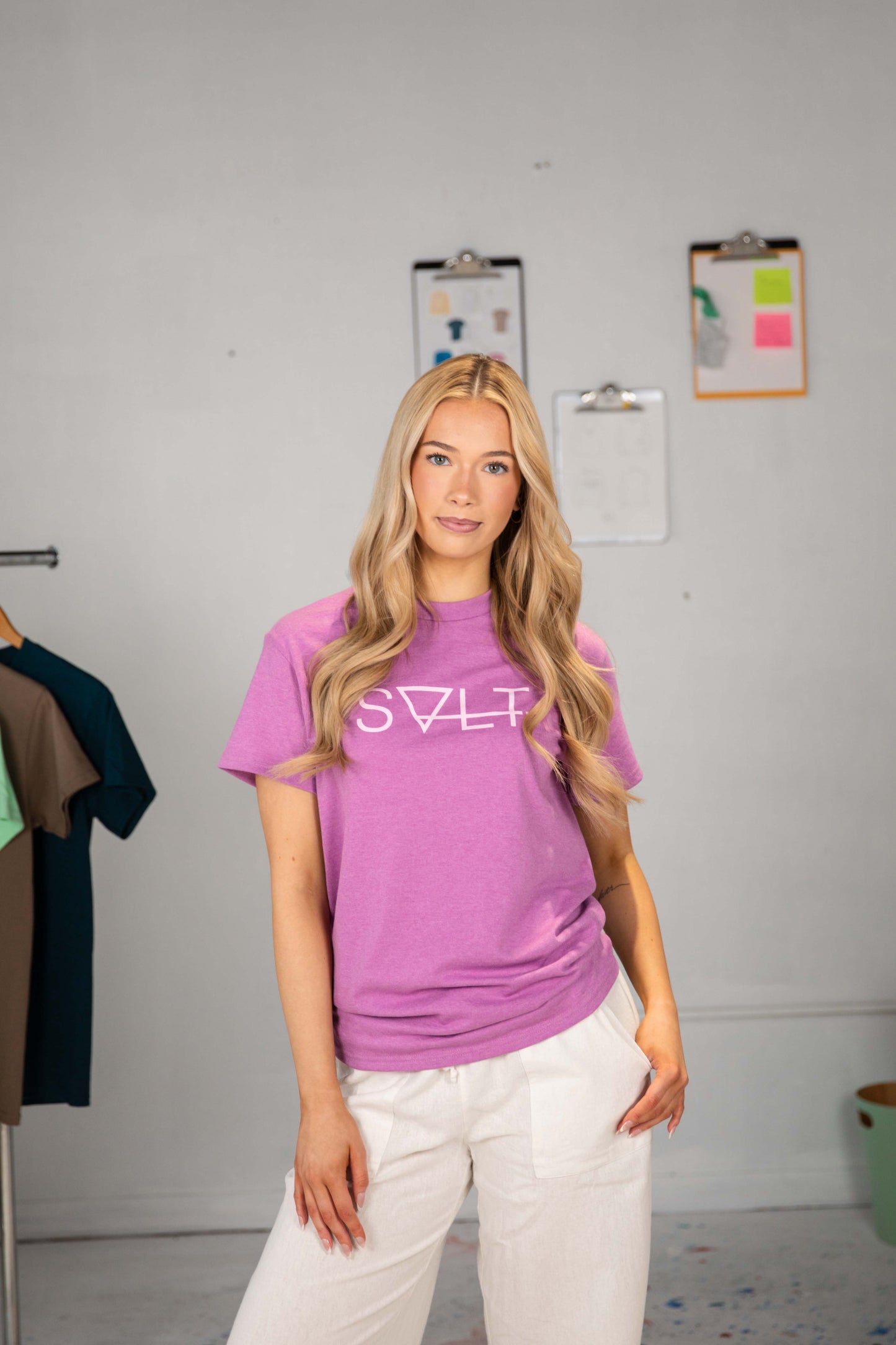 the essential tee in grasspink