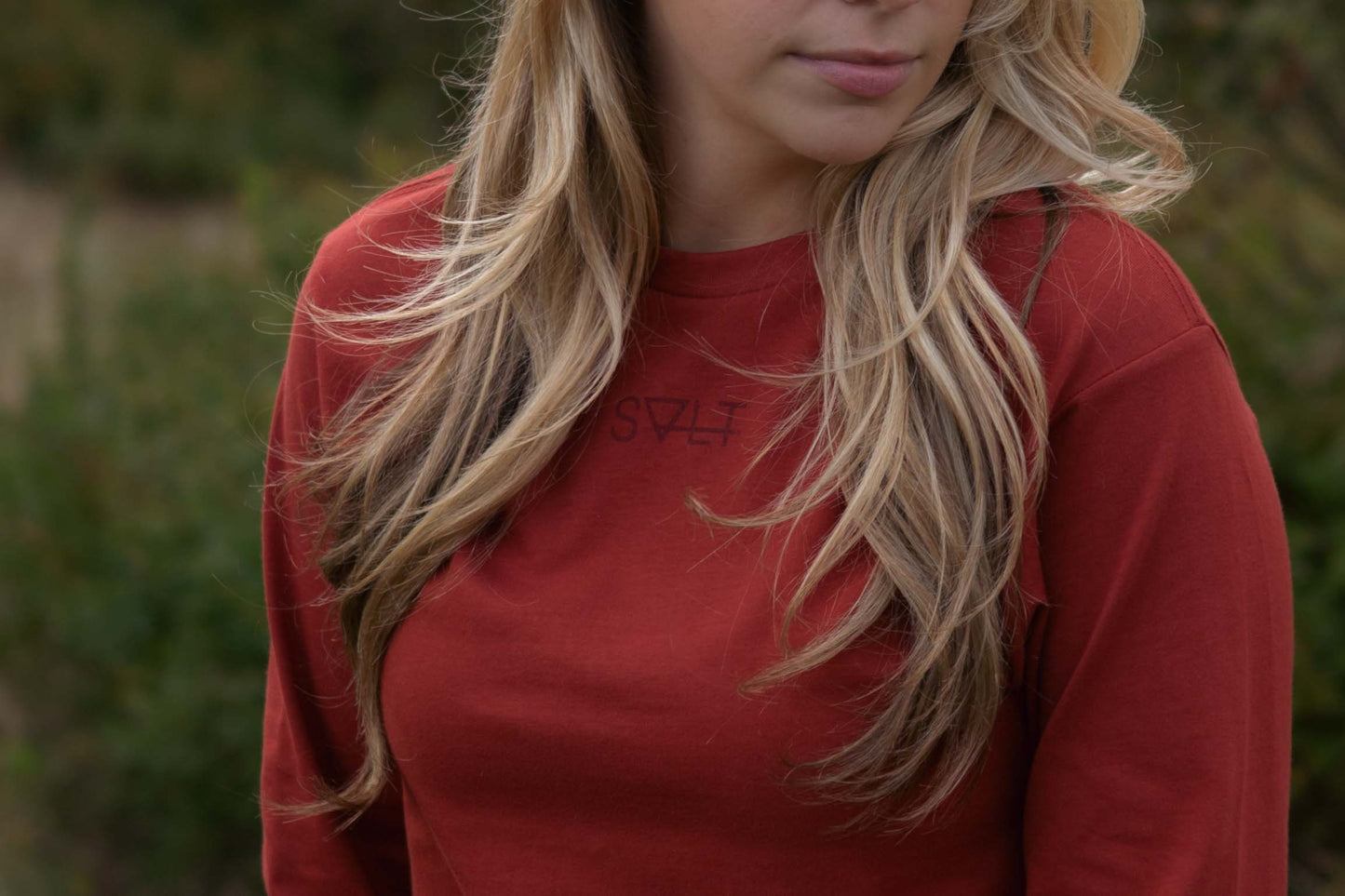 the essential long sleeve paprika