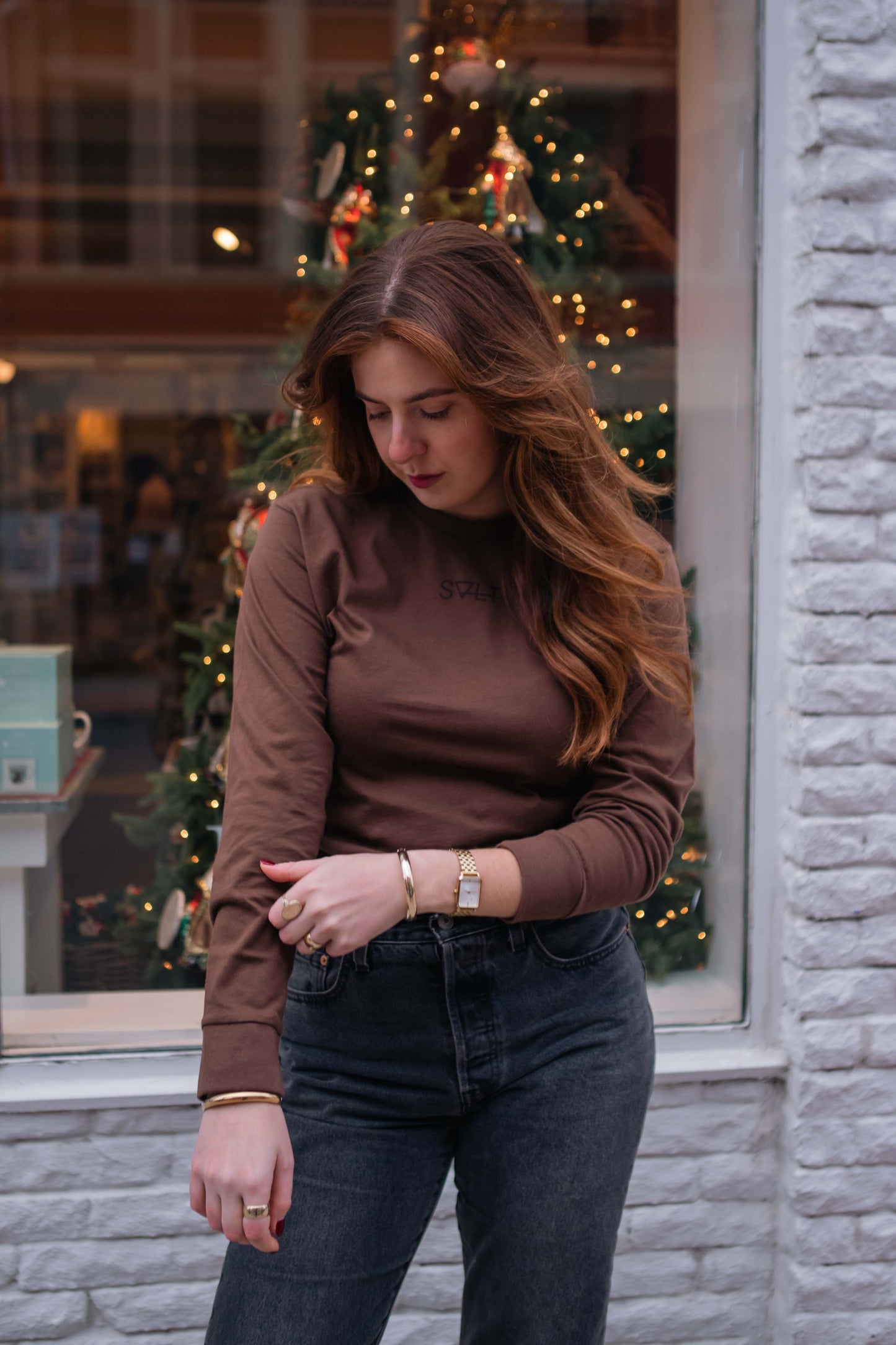 the essential long sleeve in chestnut