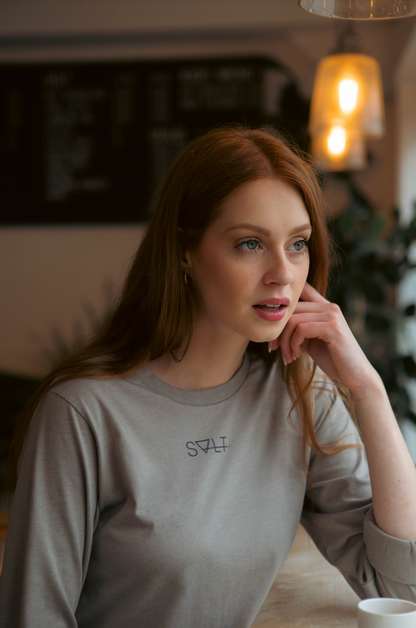 the essential long sleeve in grounded