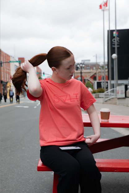 the essential tee in grapefruit spritz