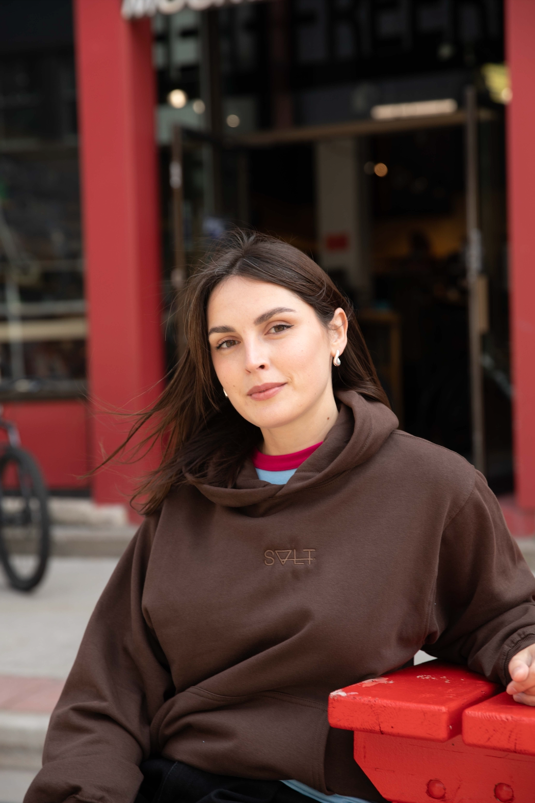 essential hoodie in saddle