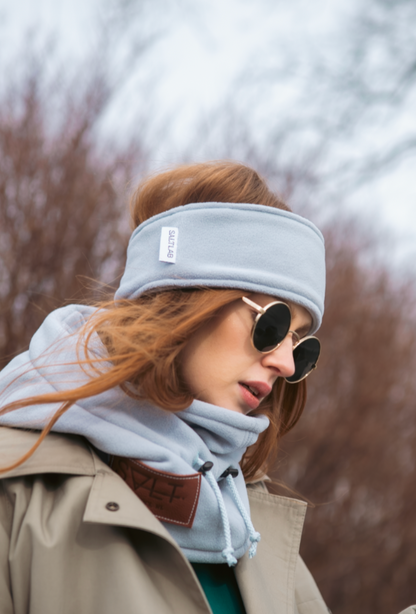 cloud dickie in silver sky