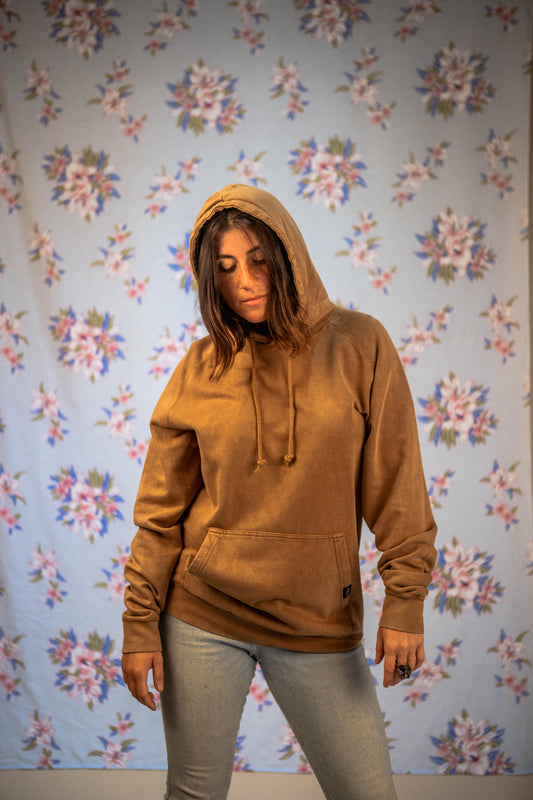 SIFT old-fashioned hoodie in vintage camel